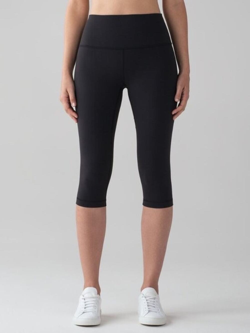 Lululemon Wunder Under Hi-Rise 1/2 Tight Full-On Luon 17 Black W6ASCS Size 6